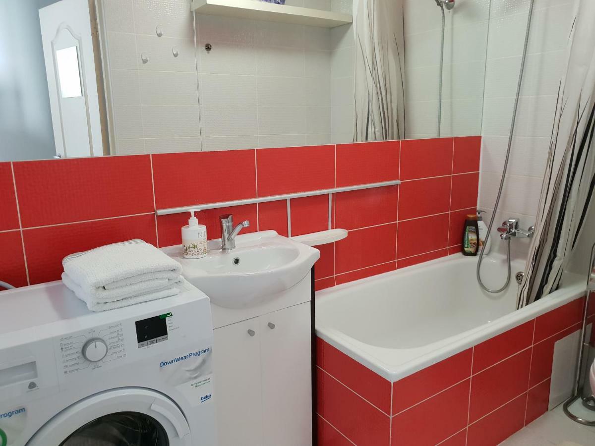 Cozy One Bedroom Apartment In Old Town Wilno Zewnętrze zdjęcie