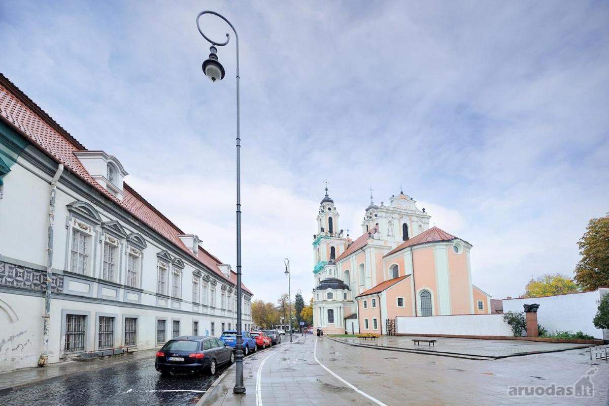 Cozy One Bedroom Apartment In Old Town Wilno Zewnętrze zdjęcie
